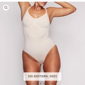 SKIMS Sculpting Bodysuit (NEW)
